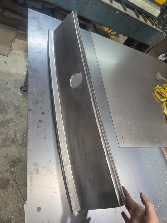 FE-EK sedan beaver panel.